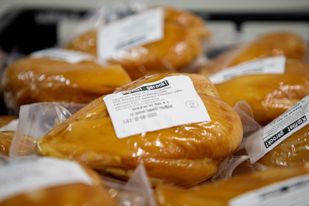 Gerookte kip vacuüm verpakt